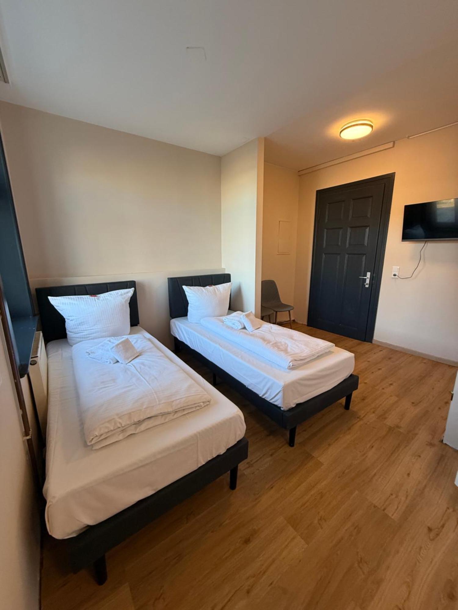 Crown Living Villa Blumenau Studios, Smarttv, Parkplatz Lustenau Kültér fotó