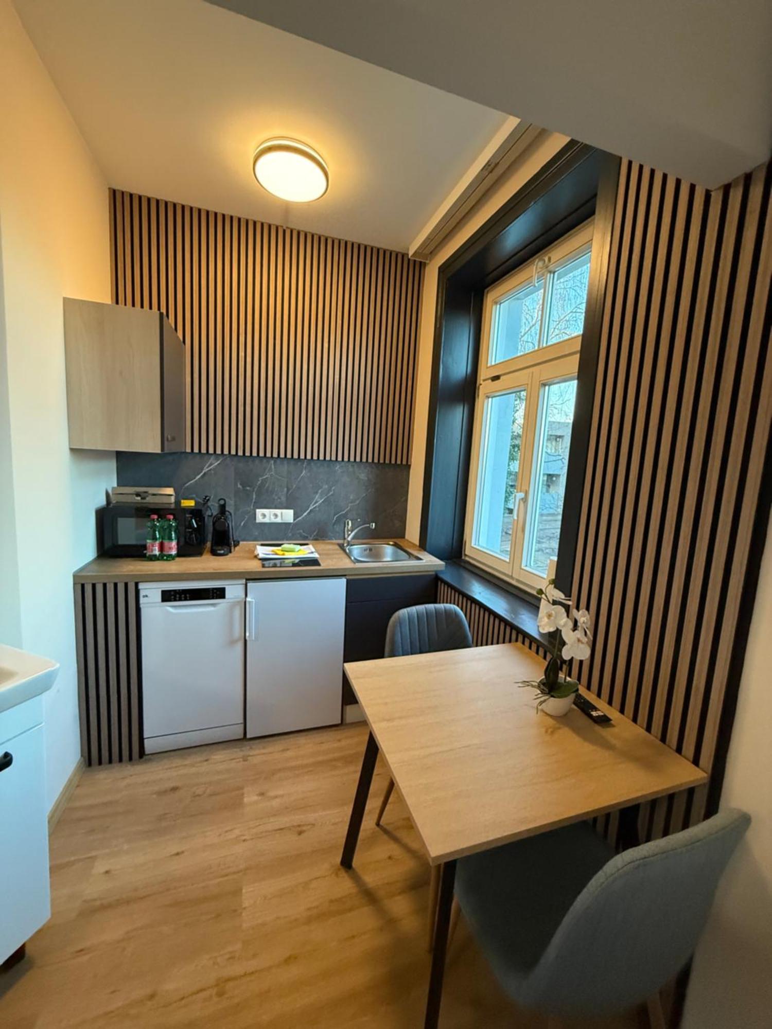 Crown Living Villa Blumenau Studios, Smarttv, Parkplatz Lustenau Kültér fotó