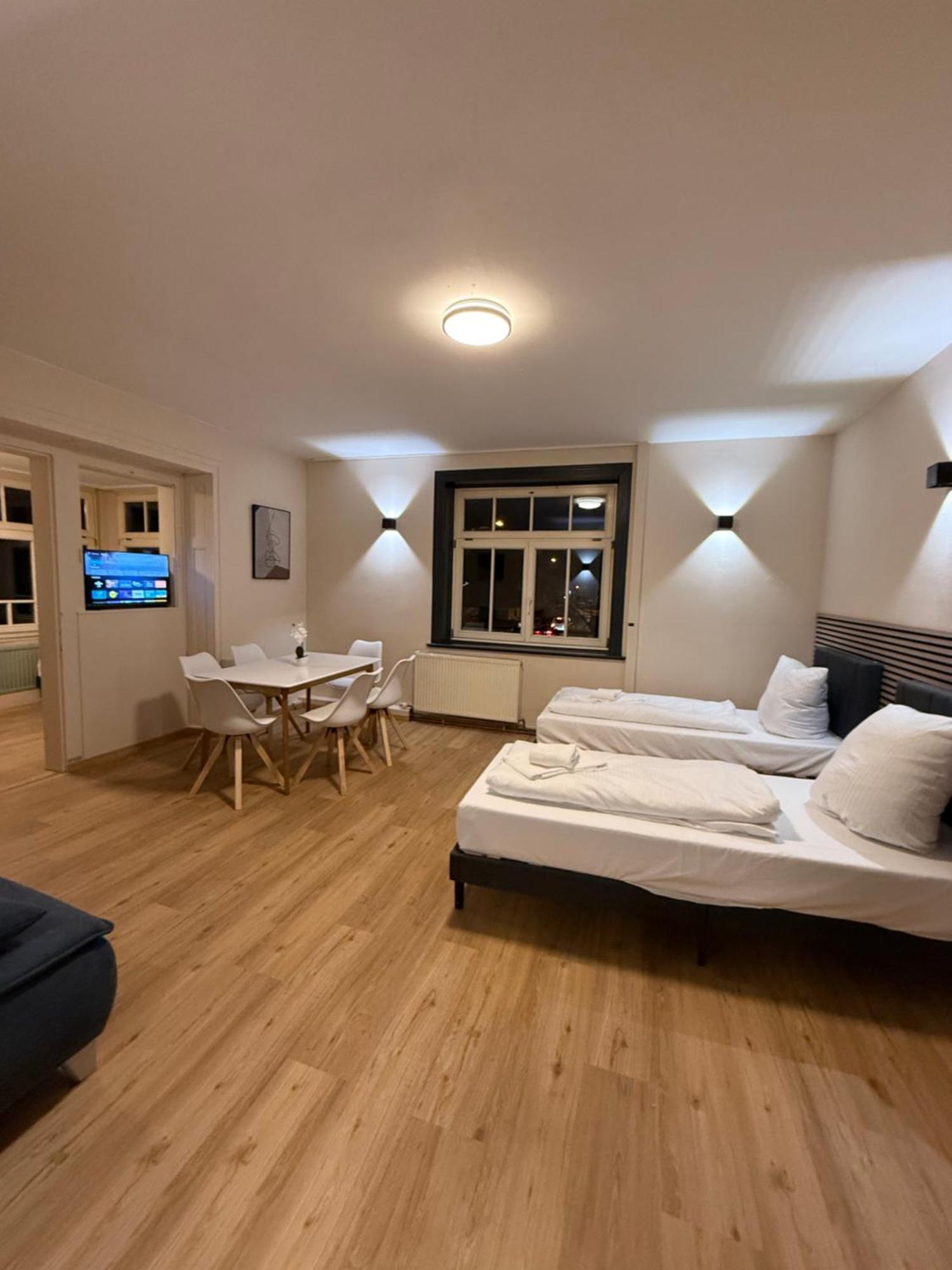 Crown Living Villa Blumenau Studios, Smarttv, Parkplatz Lustenau Kültér fotó