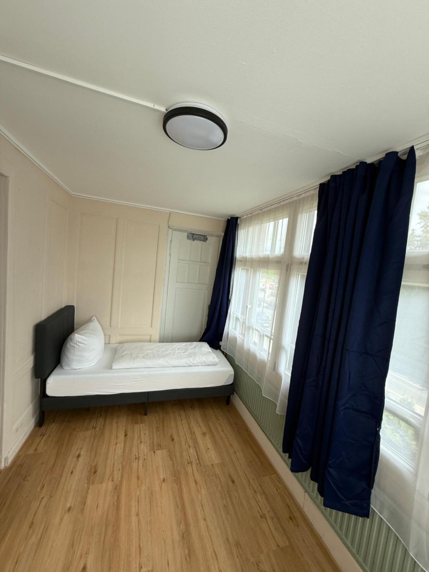 Crown Living Villa Blumenau Studios, Smarttv, Parkplatz Lustenau Kültér fotó